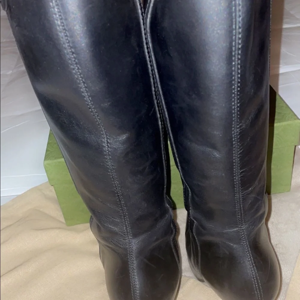 Authentic Vintage Gucci Boots 🖤 - Picture 9 of 10